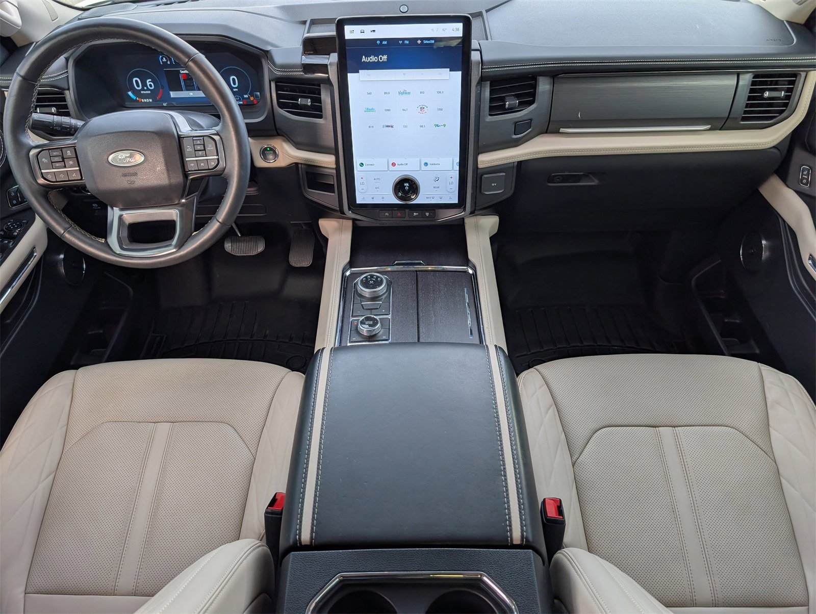 Used 2024 Ford Expedition Max Platinum image 5