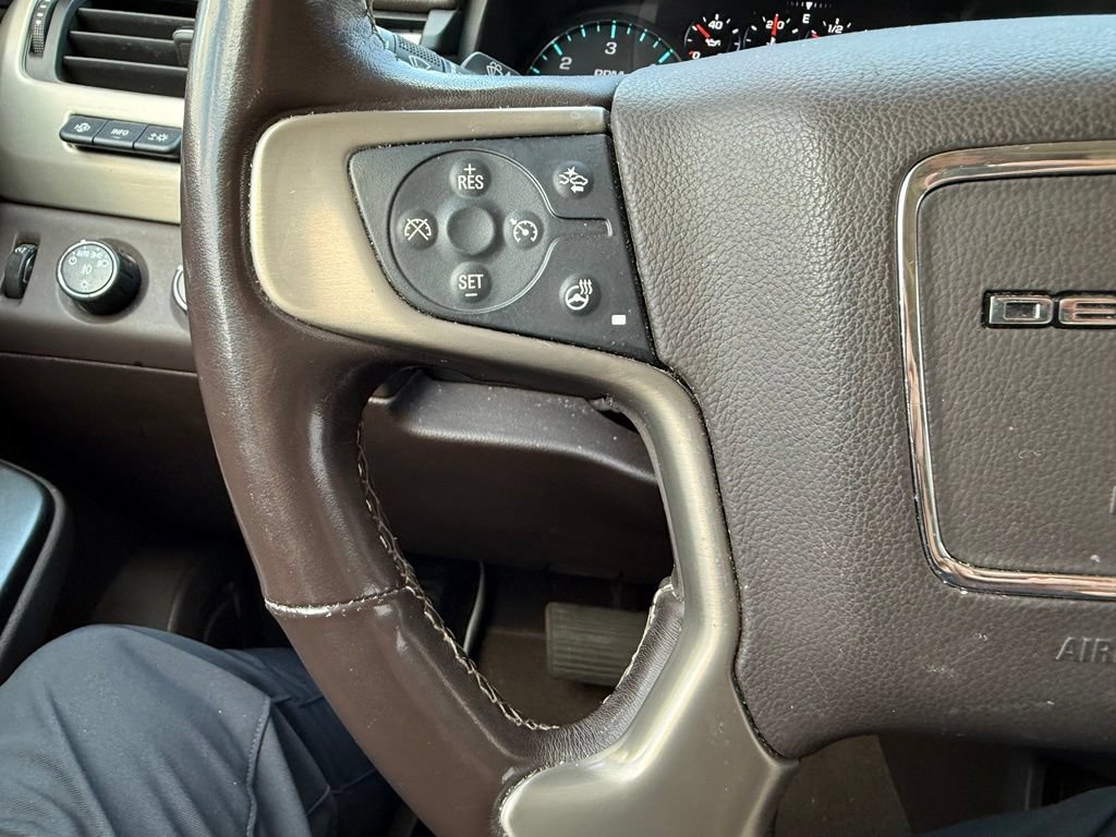 Used 2019 GMC Yukon Denali w/ Denali Ultimate Package AWD/4WD image 34