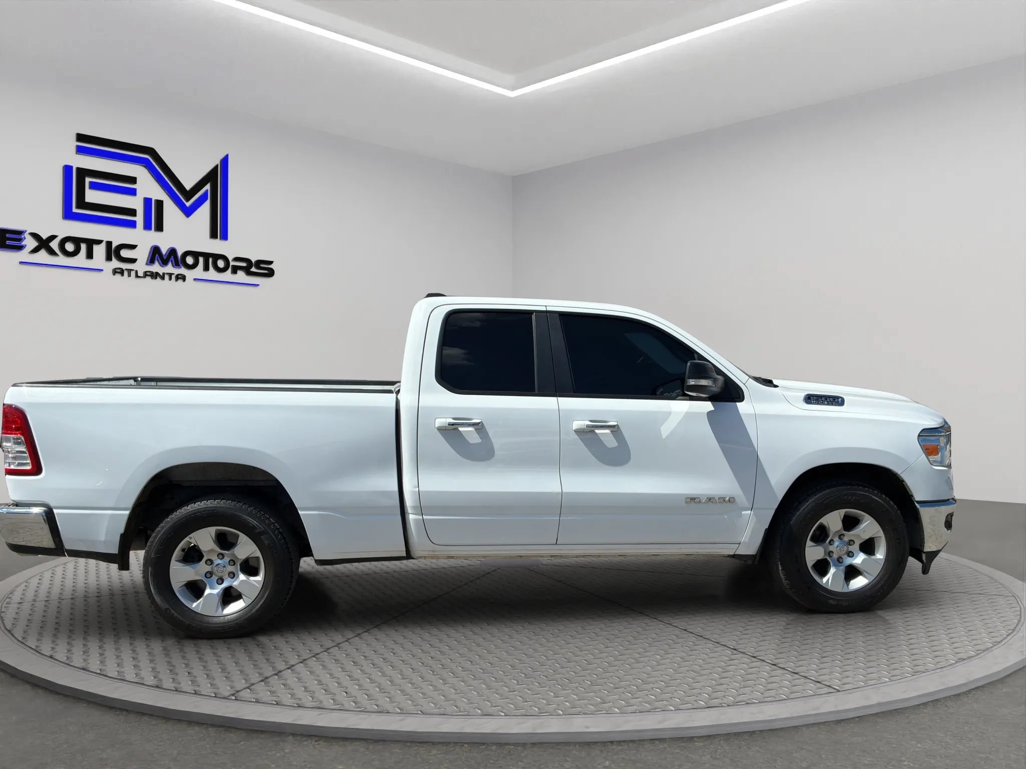 Used 2020 RAM 1500 Big Horn RWD image 5