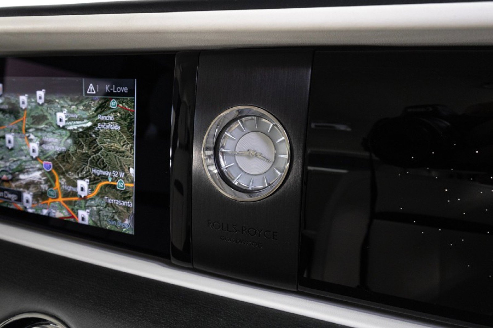 Used 2022 Rolls-Royce Ghost w/ Ghost Package AWD/4WD image 59