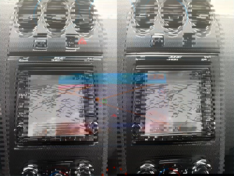 Used 2011 Nissan Altima 2.5 SL w/ Technology Pkg image 23