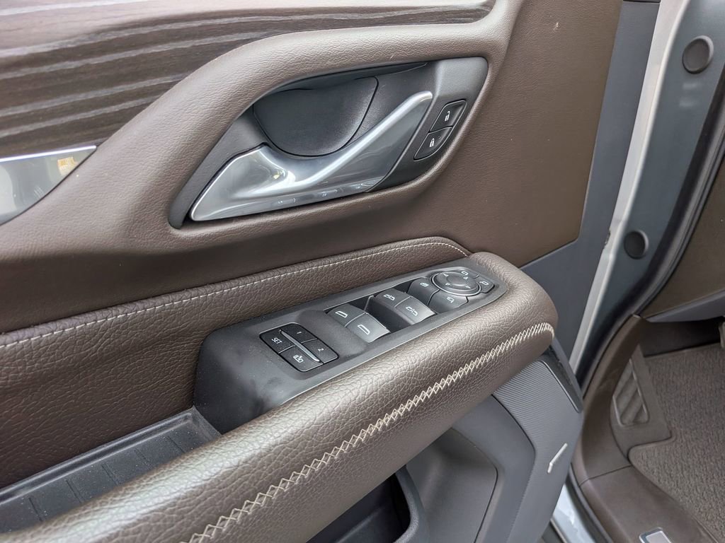 Certified 2024 GMC Yukon Denali w/ Max Trailering Package image 12