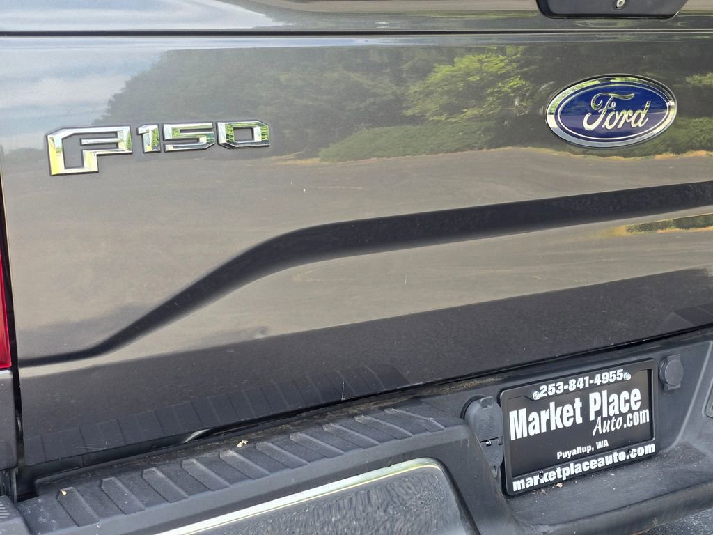 Used 2015 Ford F150 XLT w/ Equipment Group 301A Mid AWD/4WD image 16