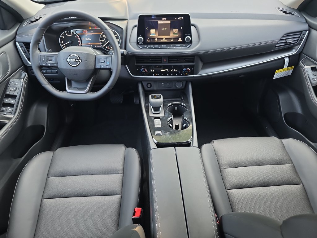 New 2026 Nissan Rogue Dark Armor FWD image 18