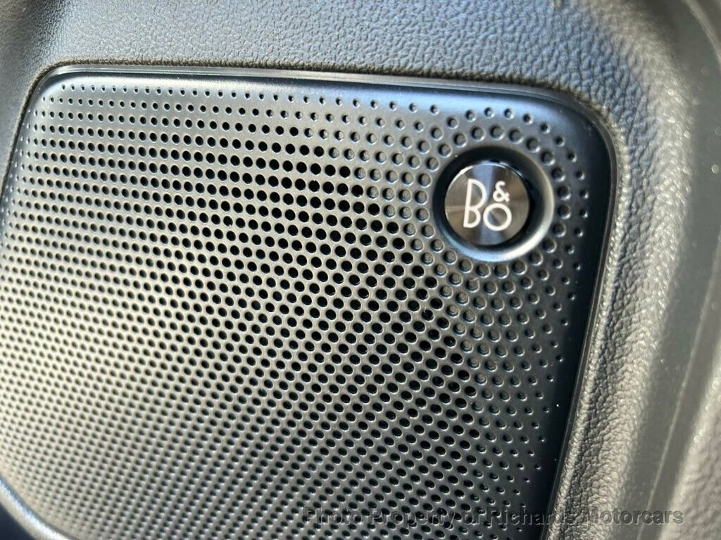 Used 2022 Ford Escape Titanium w/ Titanium Elite Package image 15