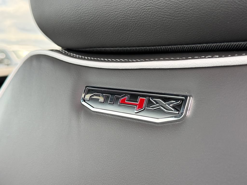 New 2026 GMC Sierra 1500 AT4X w/ LPO, Black Badging Package AWD/4WD image 46