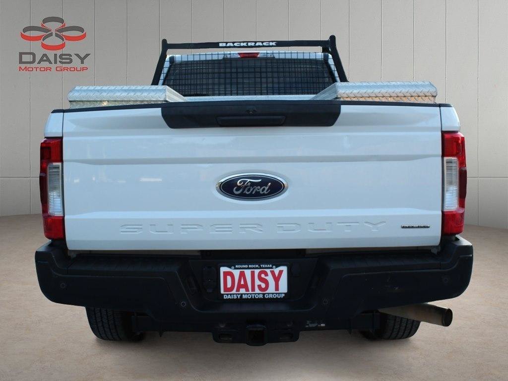 Used 2019 Ford F250 XL w/ Power Equipment Group RWD image 6