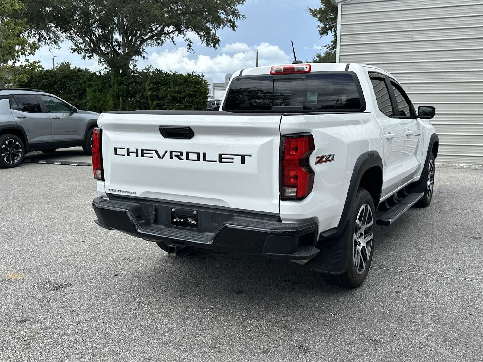 Certified 2023 Chevrolet Colorado Z71 w/ Z71 Convenience Package 2 AWD/4WD image 6