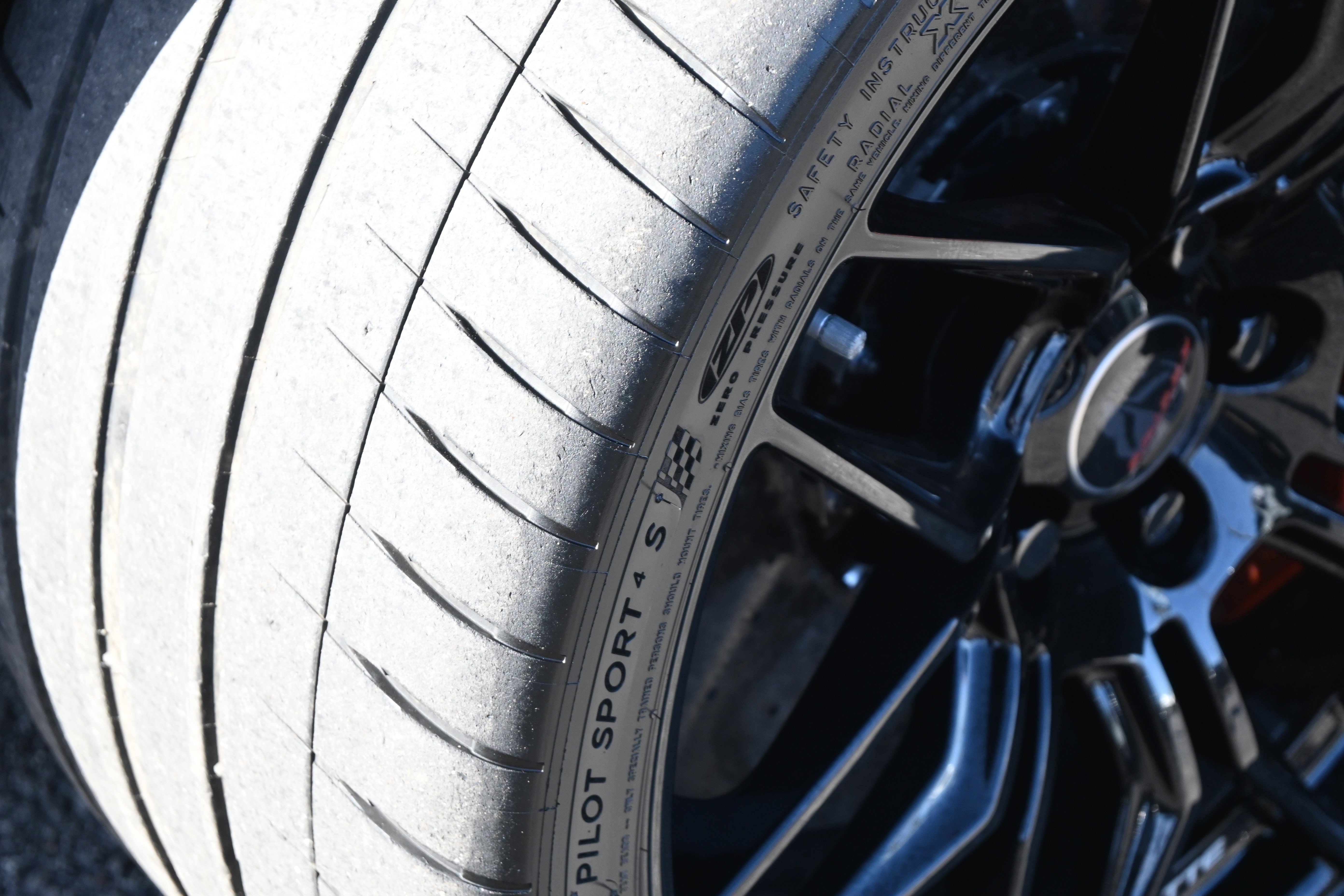 Used 2023 Chevrolet Corvette Z06 image 14