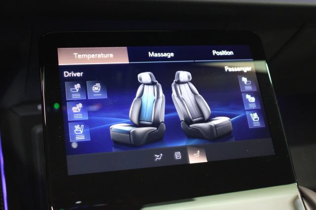 Certified 2026 Cadillac Vistiq Sport w/ LPO, Floor Liner Package AWD/4WD image 21