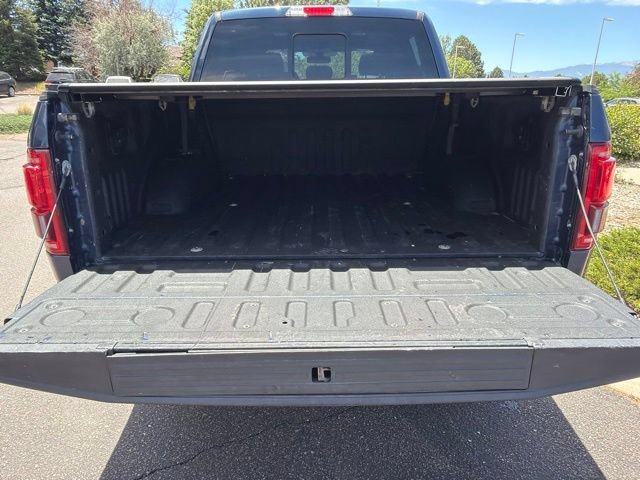 Used 2015 Ford F150 King Ranch w/ Equipment Group 601A Luxury AWD/4WD image 8