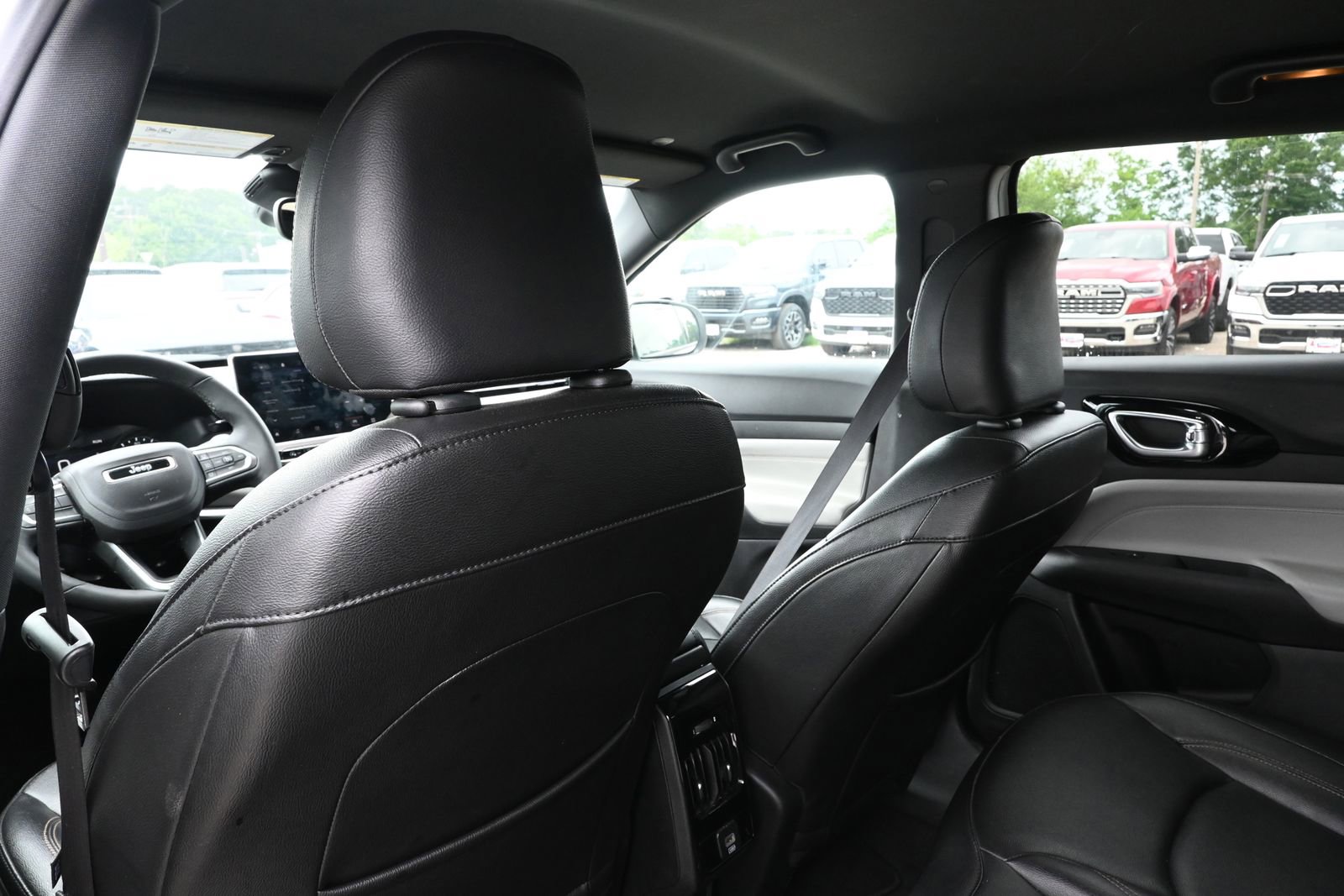 Used 2024 Jeep Compass Limited AWD/4WD image 26