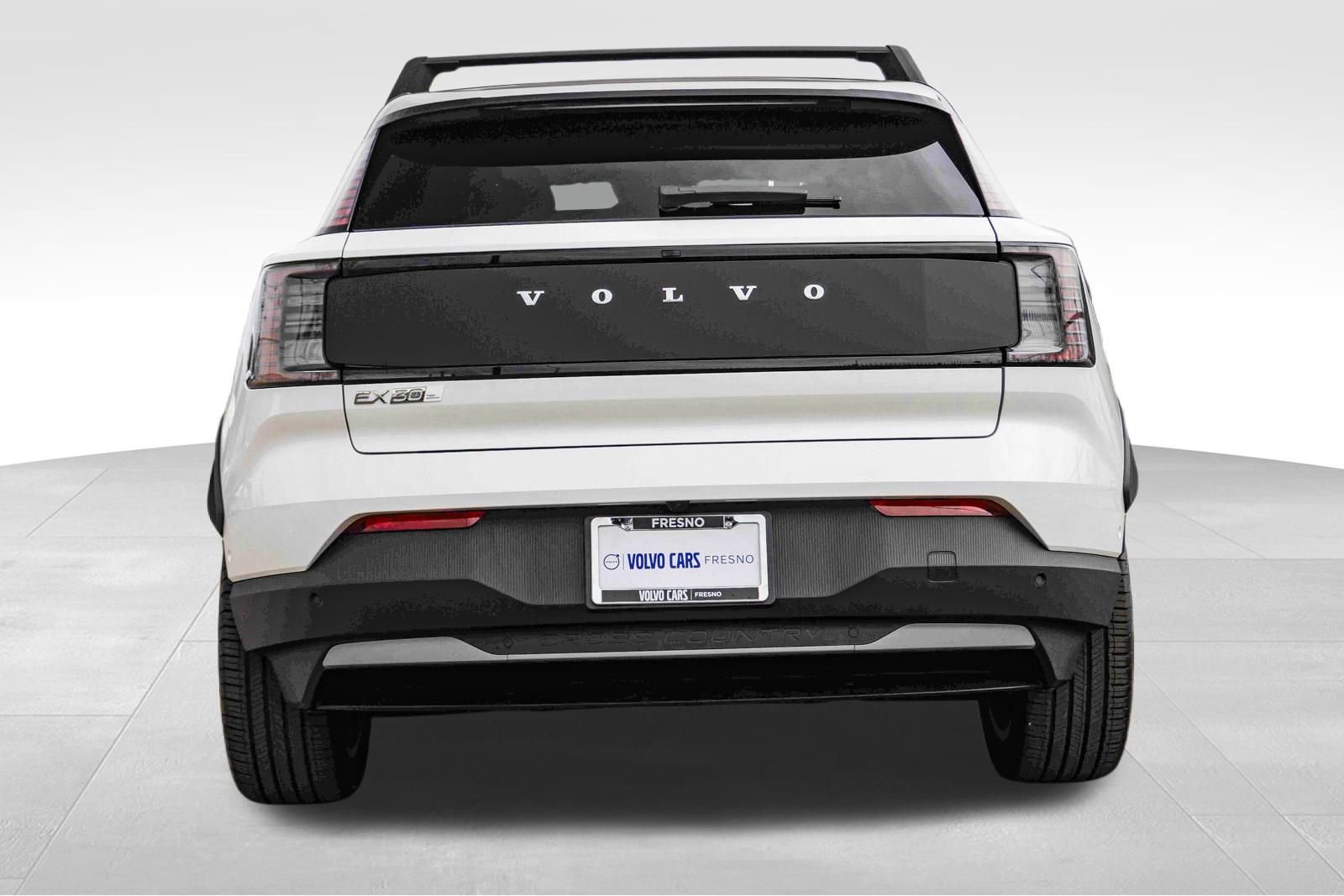 New 2026 Volvo EX30 Cross Country Ultra w/ Protection Package Premier image 6