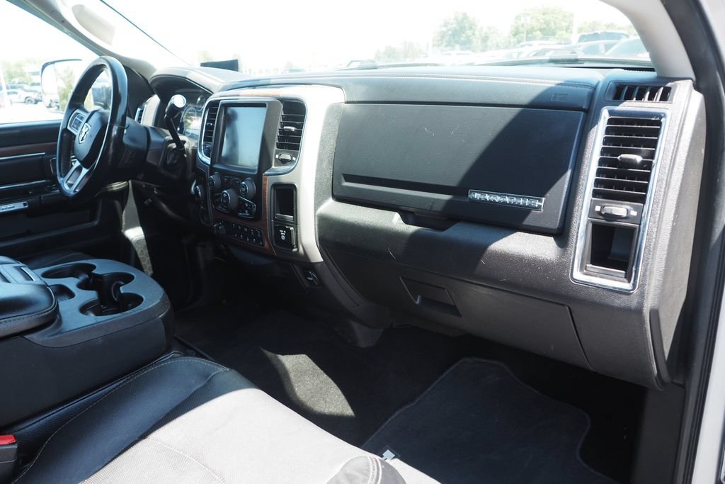 Used 2016 RAM 2500 Laramie w/ Convenience Group AWD/4WD image 20
