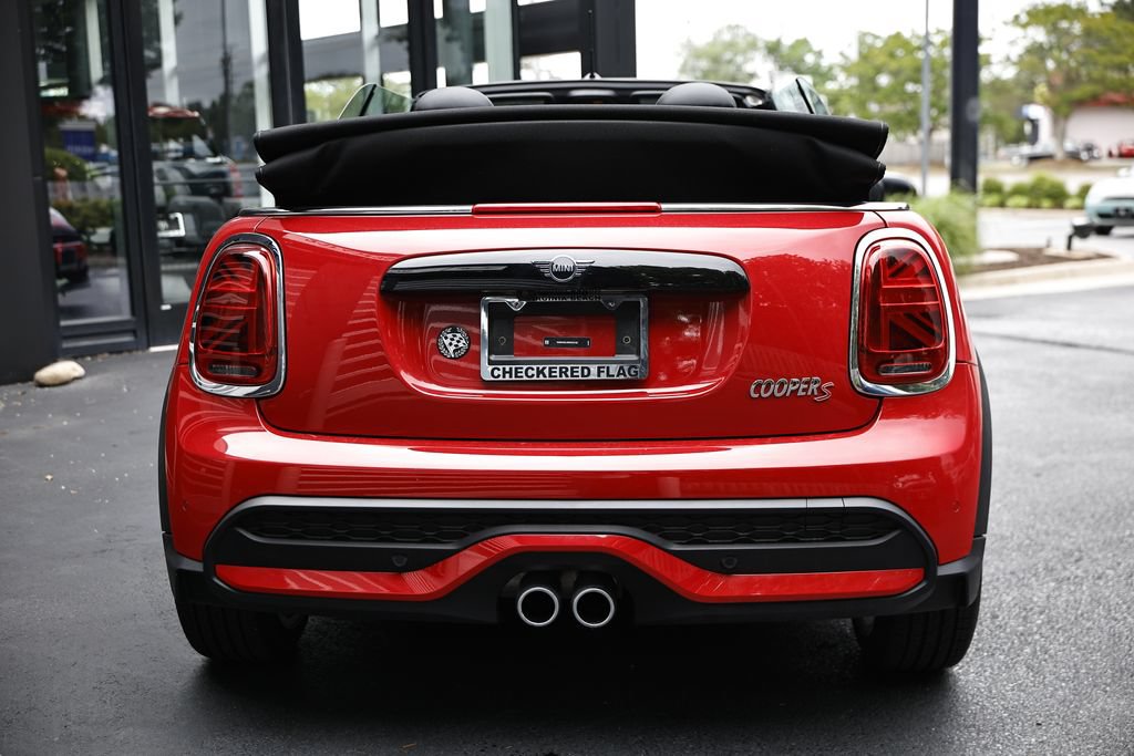 Used 2024 MINI Cooper S FWD image 12