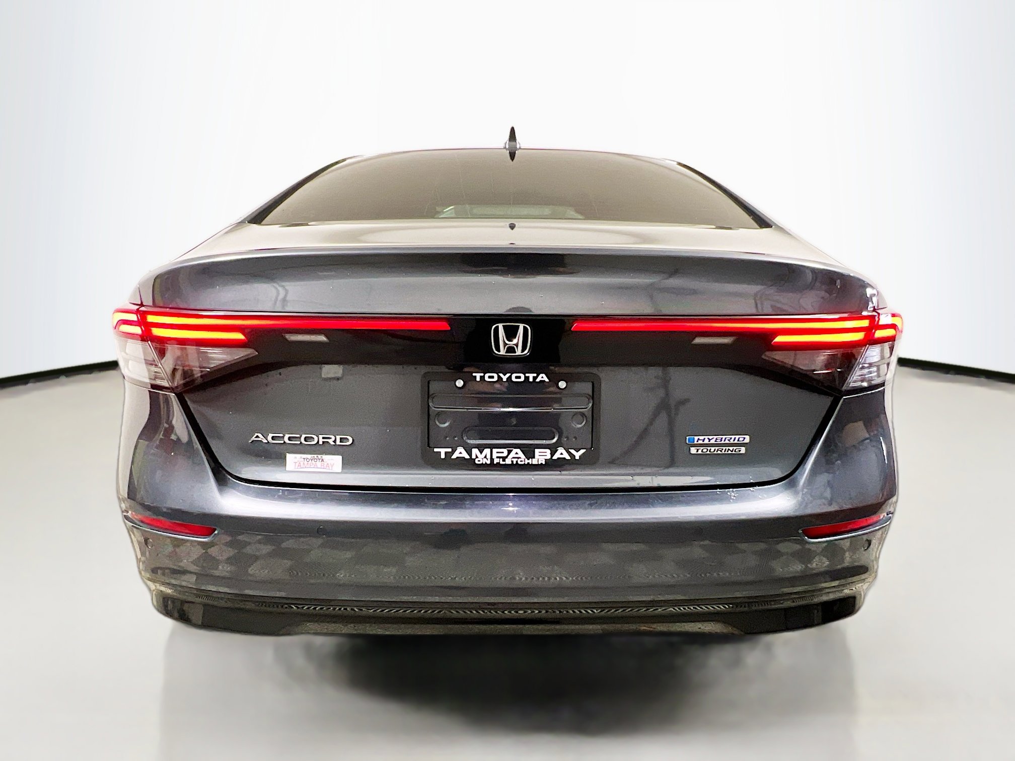 Used 2024 Honda Accord Touring image 6