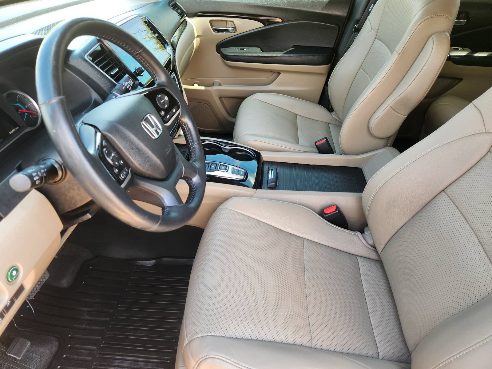 Used 2022 Honda Pilot Elite image 16