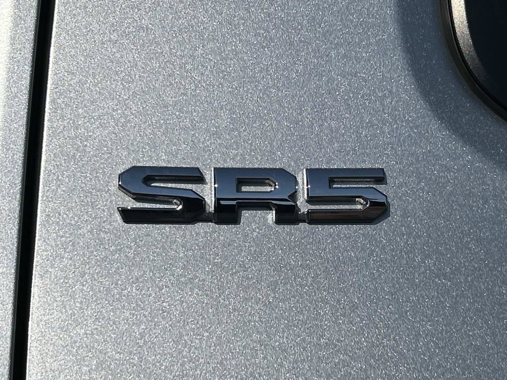 Used 2024 Toyota Tacoma SR5 AWD/4WD image 10