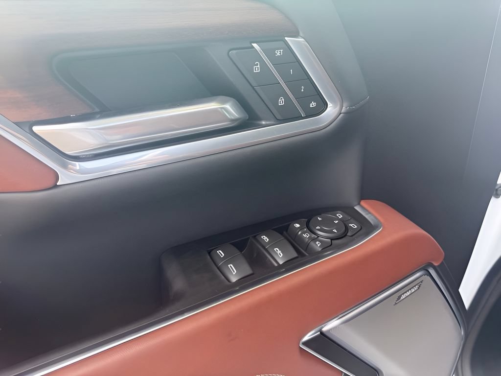 New 2026 GMC Sierra 2500 Denali Ultimate AWD/4WD image 10
