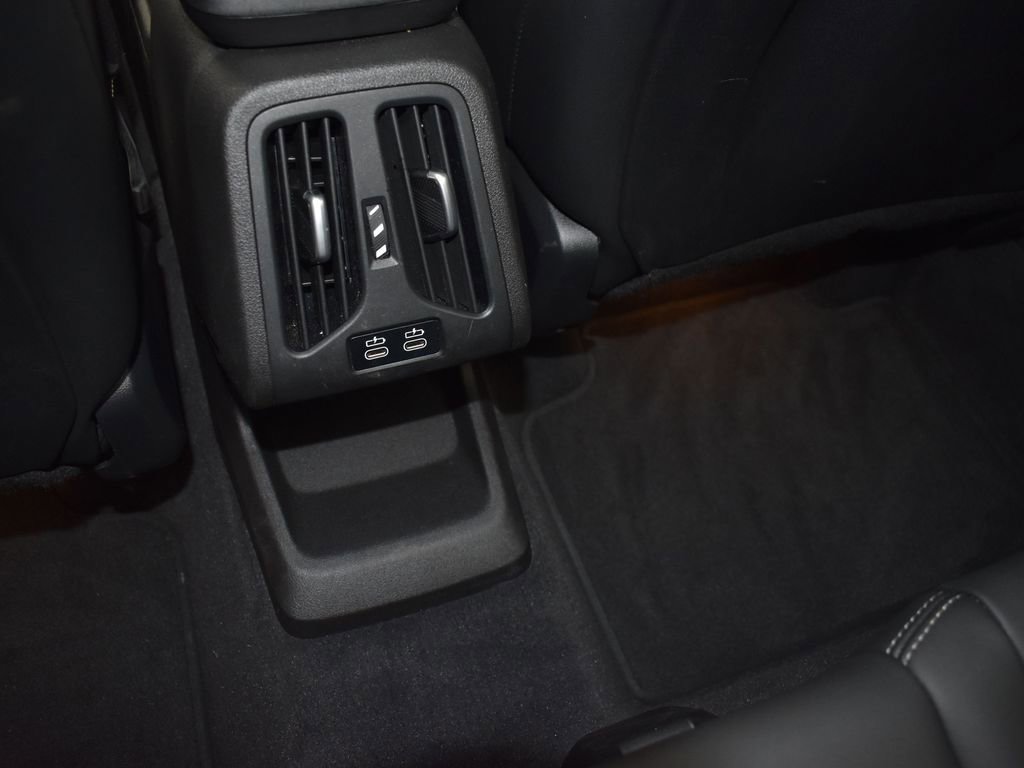 Used 2025 BMW X1 xDrive28i image 18