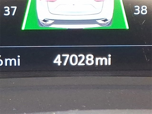 Certified 2022 Buick Envision Avenir w/ Technology Package II image 20