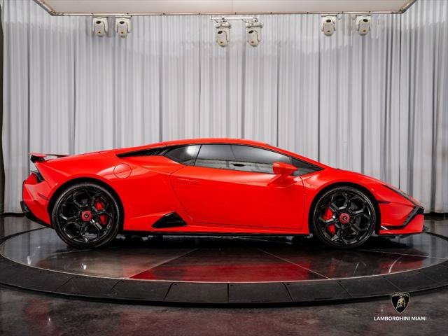 Used 2024 Lamborghini Huracan Tecnica RWD image 19