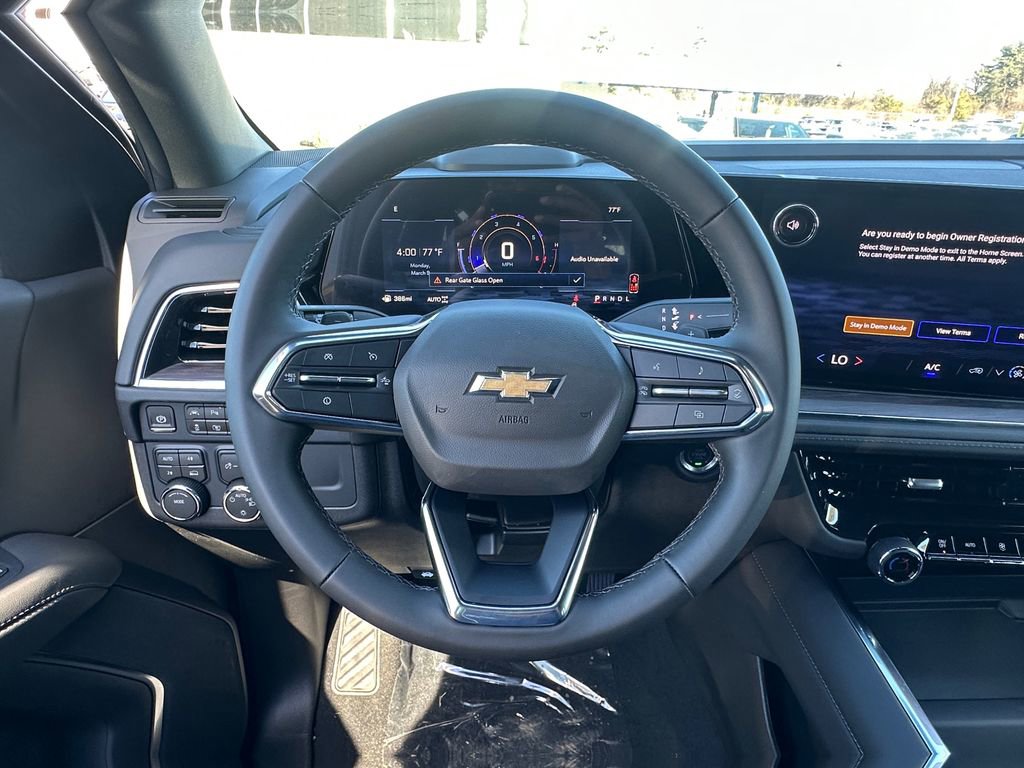 New 2026 Chevrolet Suburban LS image 12