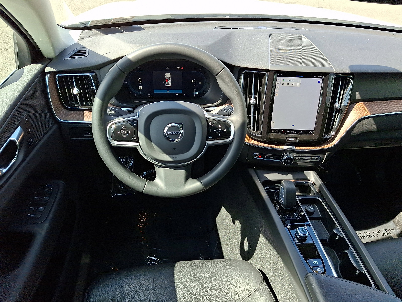 Used 2023 Volvo XC60 B5 Plus AWD/4WD image 11