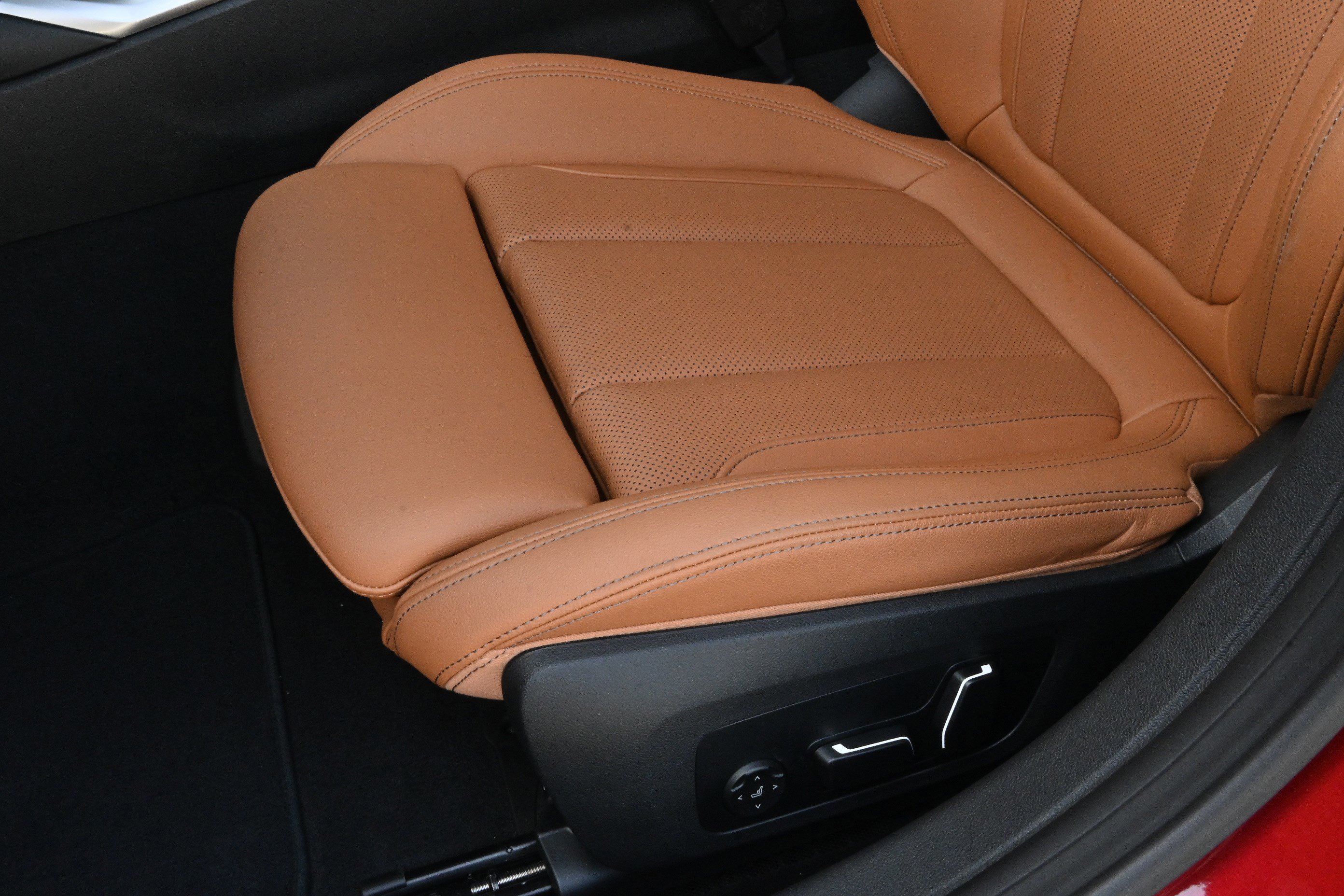 Certified 2025 BMW 430i RWD image 33