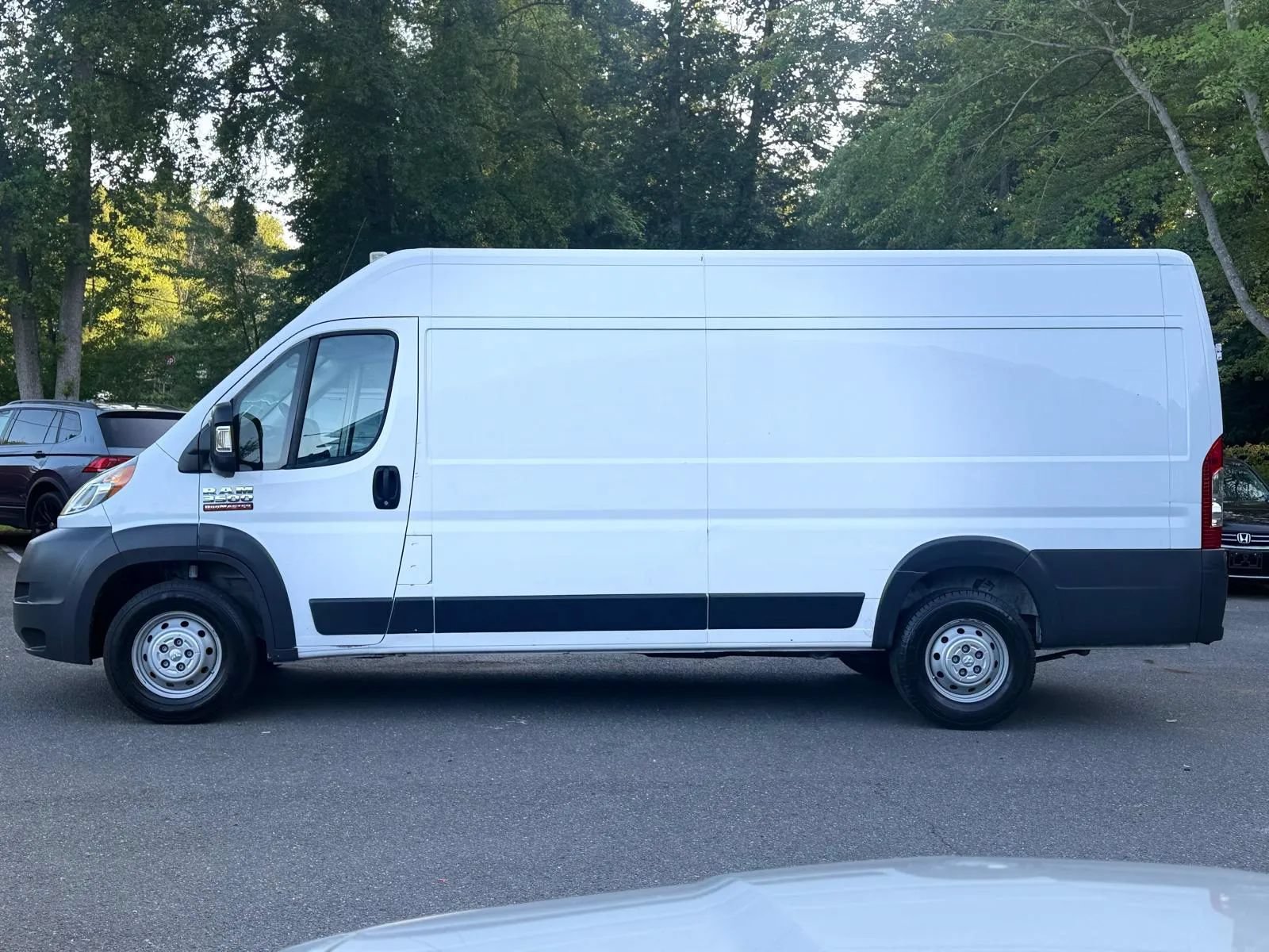 Used 2015 RAM ProMaster 3500 w/ Interior Convenience Group FWD image 4