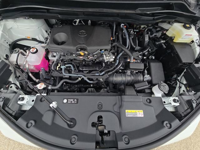 Used 2025 Toyota Sienna XLE image 32