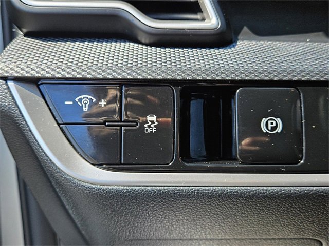 Used 2024 Kia Sportage LX image 28