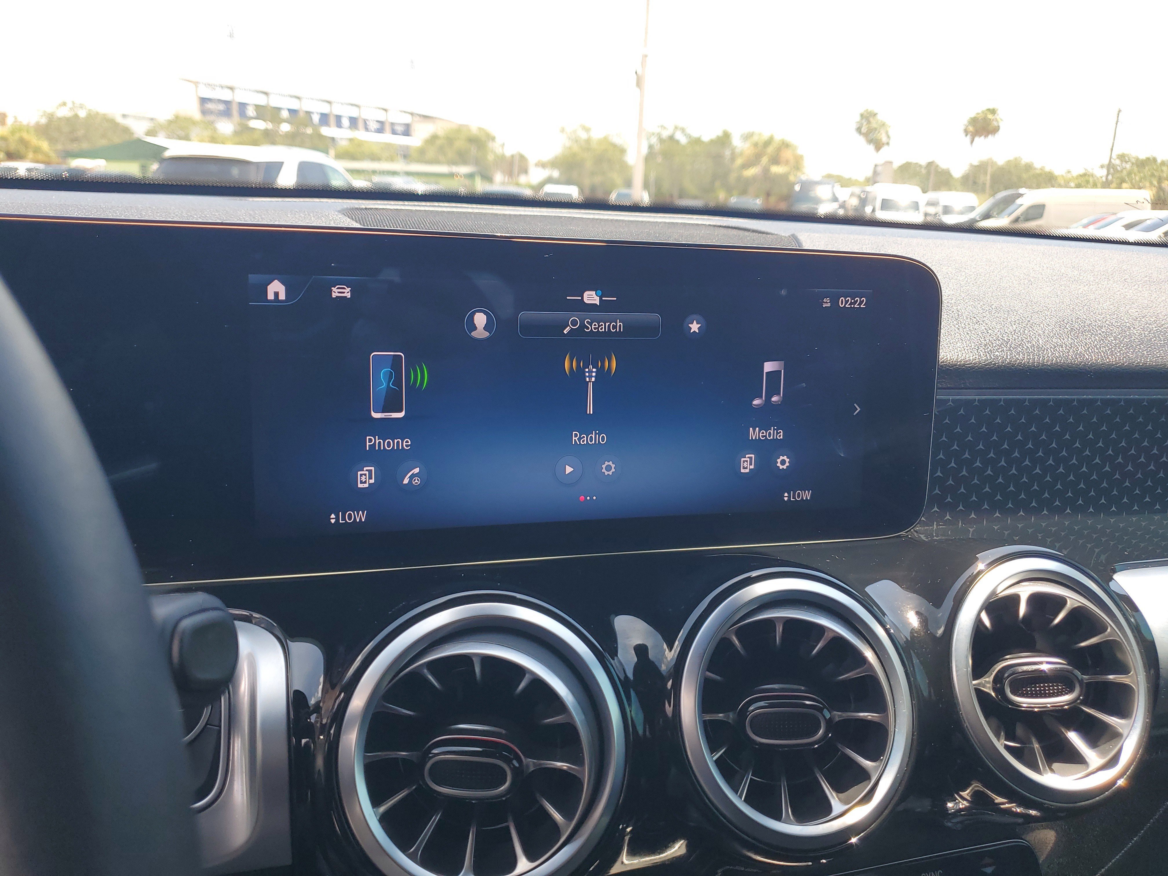Certified 2025 Mercedes-Benz GLB 250 image 27