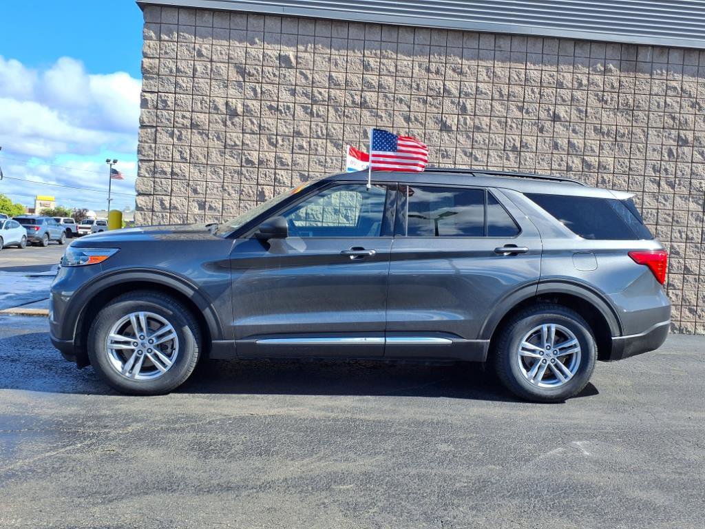 Used 2020 Ford Explorer XLT w/ Equipment Group 202A image 25