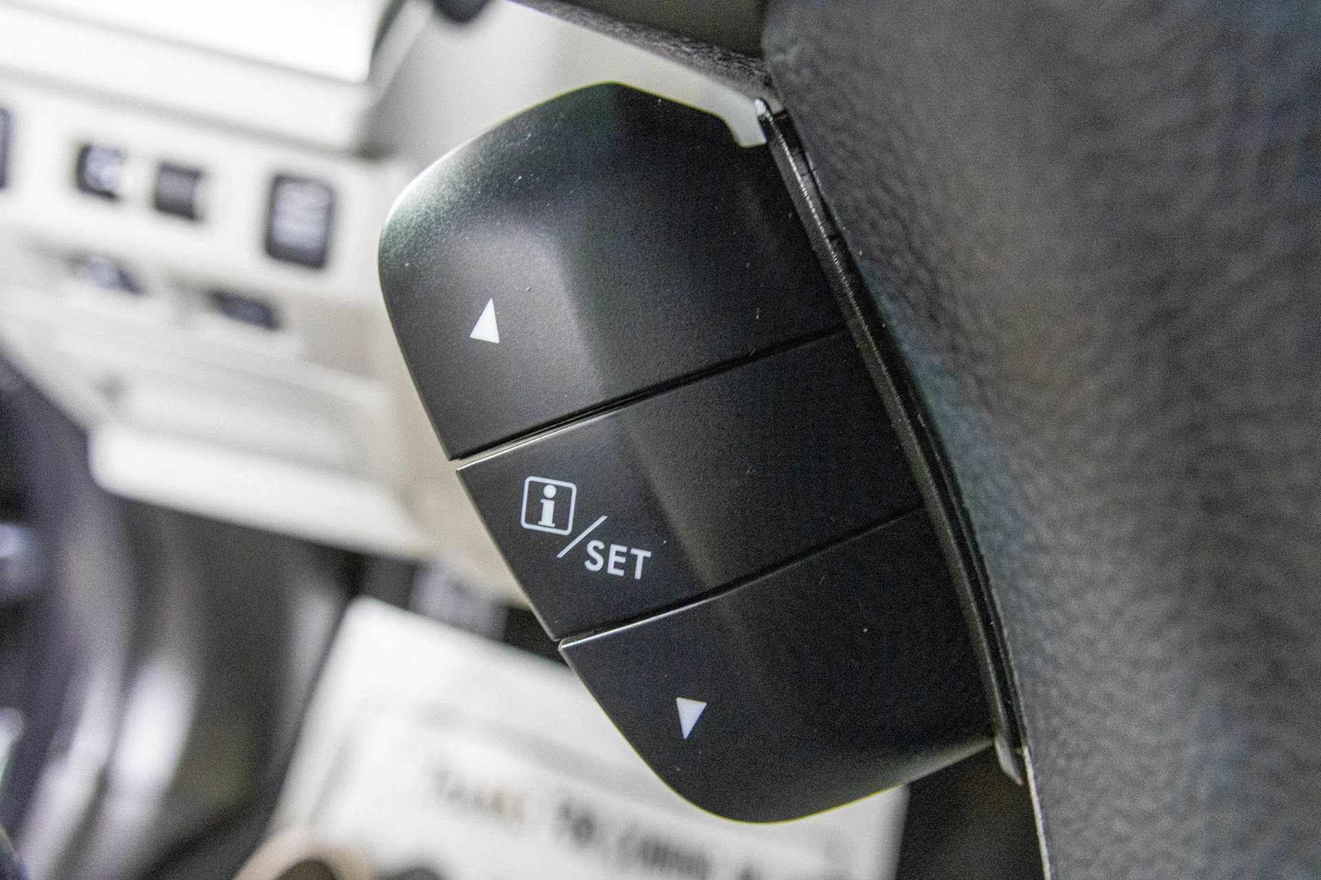 Used 2016 Subaru Forester 2.5i Limited AWD/4WD image 35