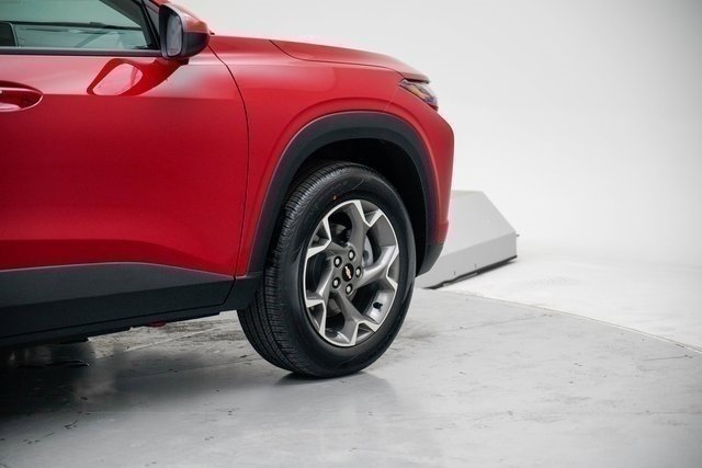 New 2026 Chevrolet Trax LT w/ Driver Confidence Package image 8