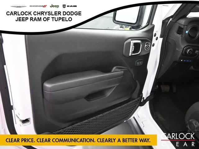 Used 2025 Jeep Wrangler Unlimited Rubicon 4xe w/ Convenience Group image 12