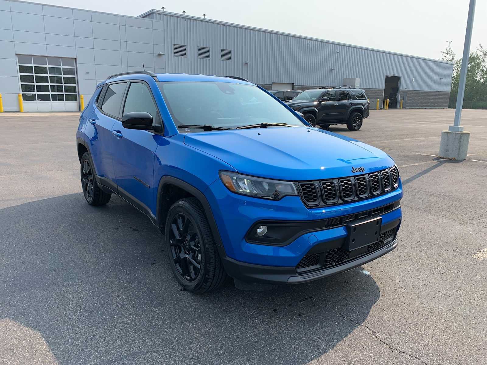 New 2026 Jeep Compass Latitude AWD/4WD image 3