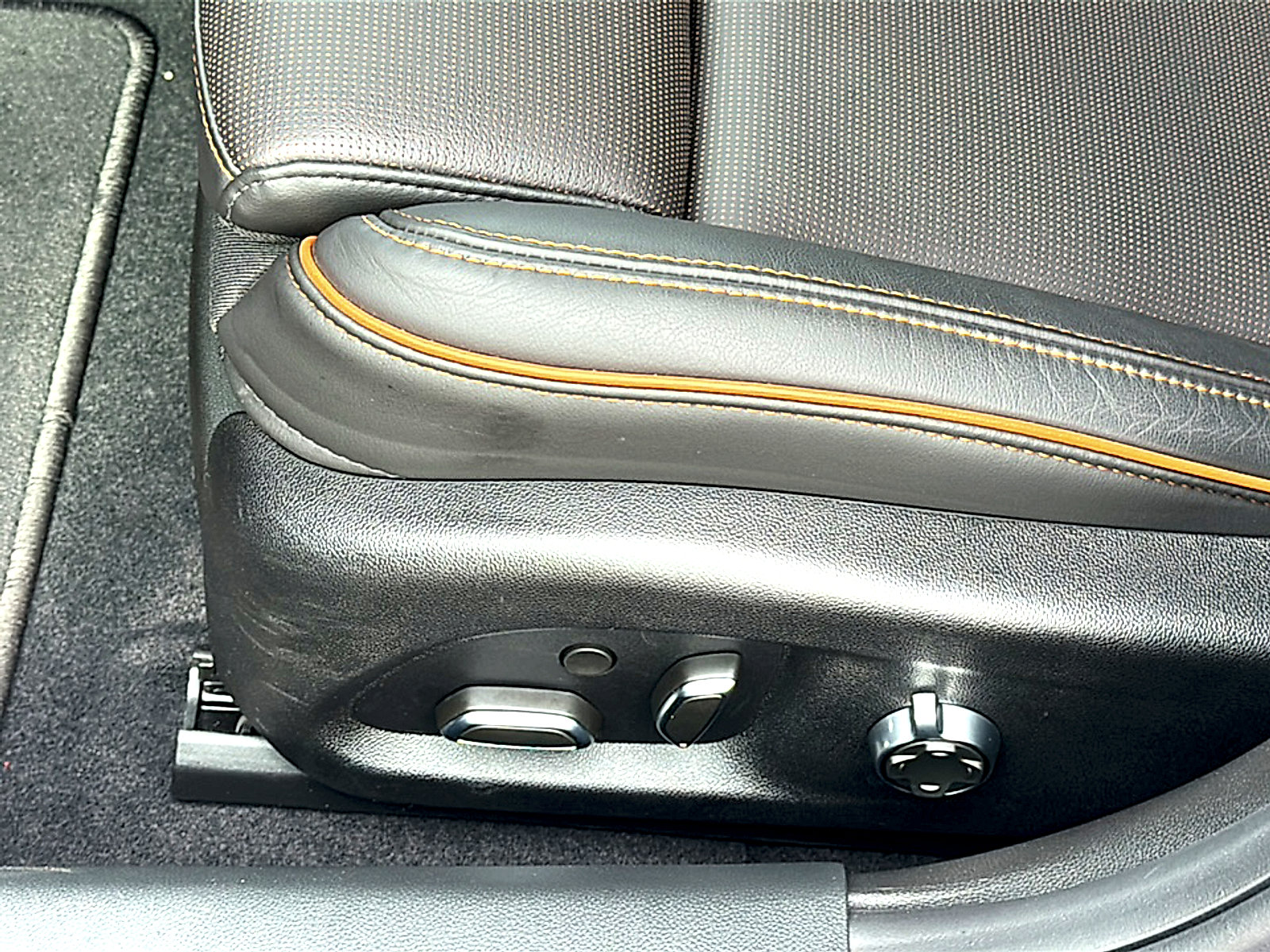 New 2025 Cadillac CT4 Sport image 14