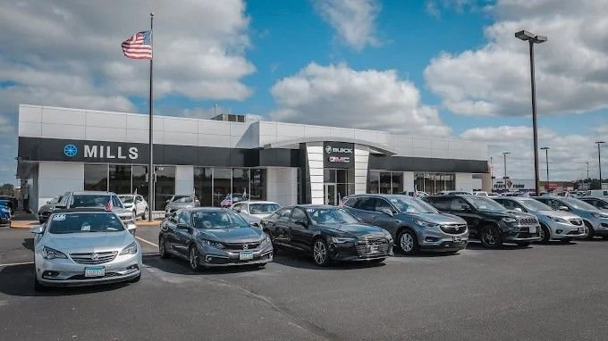 Certified 2024 GMC Sierra 1500 AT4 w/ Technology Package image 11