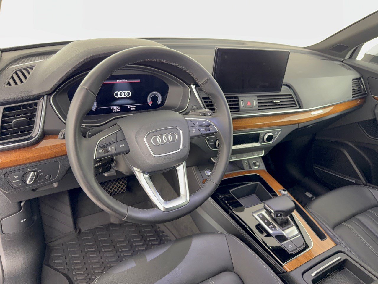Used 2022 Audi Q5 2.0T Premium Plus AWD/4WD image 4
