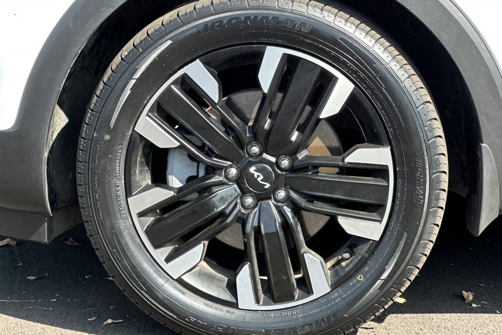 Used 2025 Kia Telluride SX Prestige AWD/4WD image 36