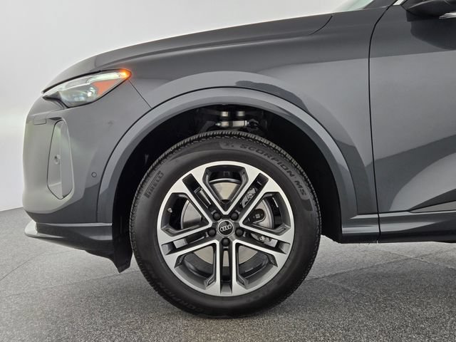 Used 2025 Audi Q5 Premium Plus AWD/4WD image 9