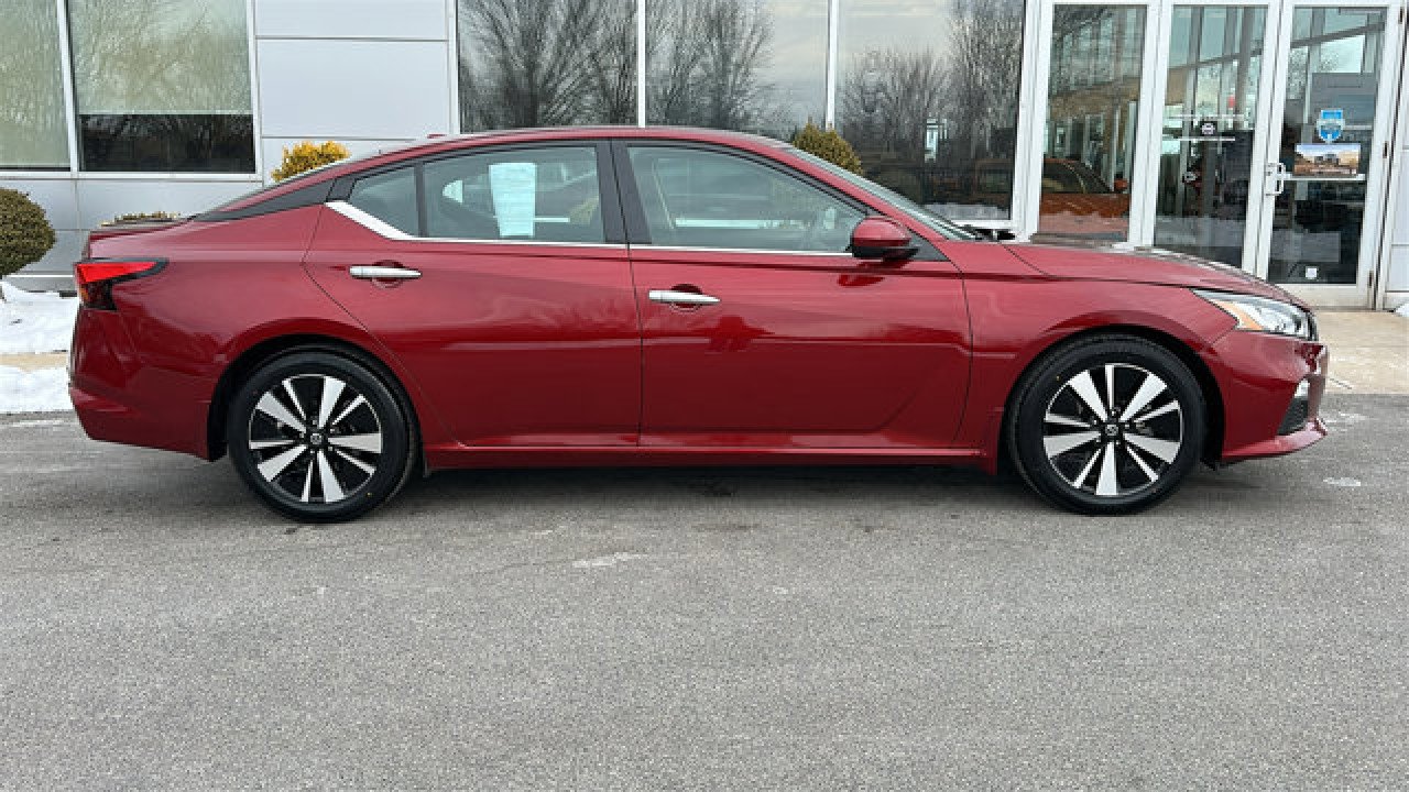 Certified 2022 Nissan Altima 2.5 SV image 28