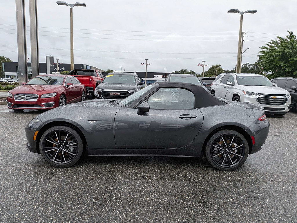 Used 2026 MAZDA MX-5 Miata Grand Touring RWD image 6