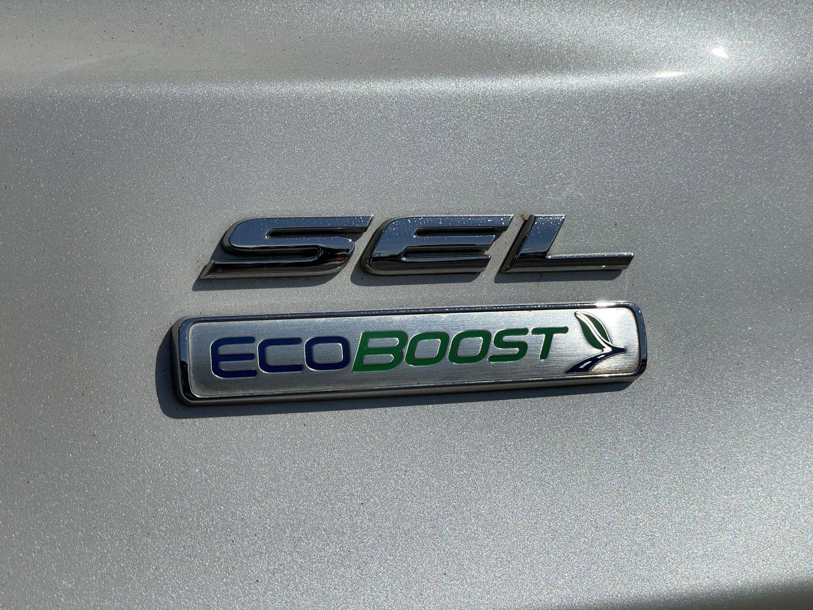 Used 2020 Ford Fusion SEL image 48