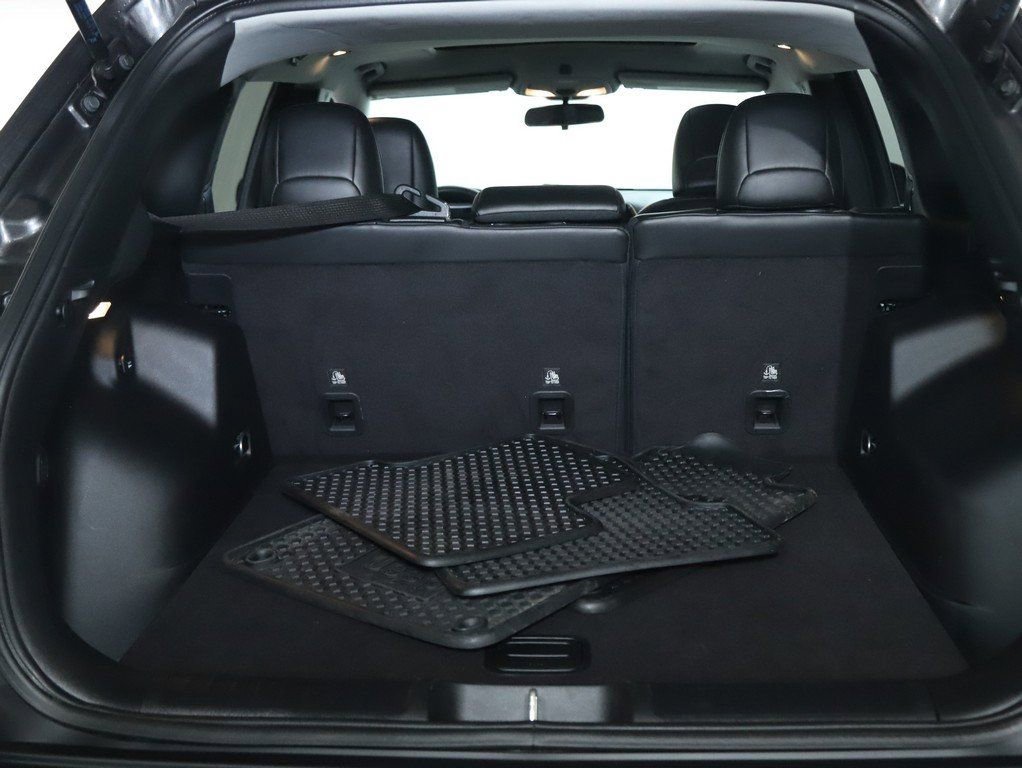 Used 2019 Jeep Cherokee Latitude Plus image 31