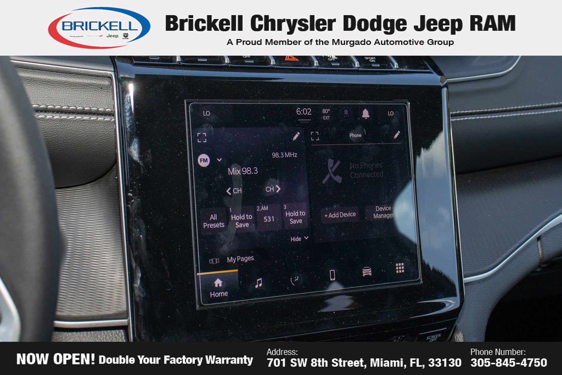 Used 2025 Jeep Grand Cherokee L Laredo image 33