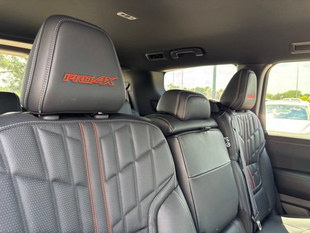 Used 2025 Nissan Armada PRO-4X AWD/4WD image 25