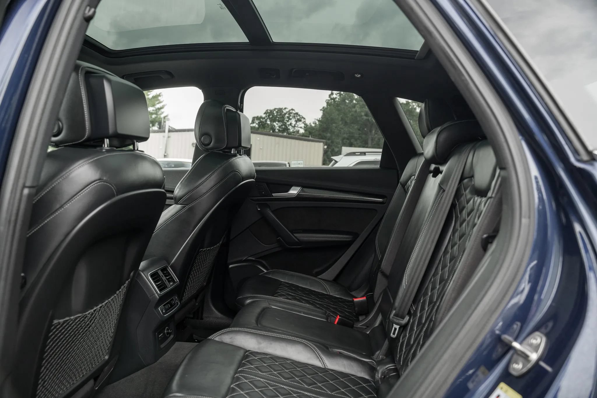 Used 2019 Audi SQ5 Premium Plus w/ Premium Plus Package AWD/4WD image 9